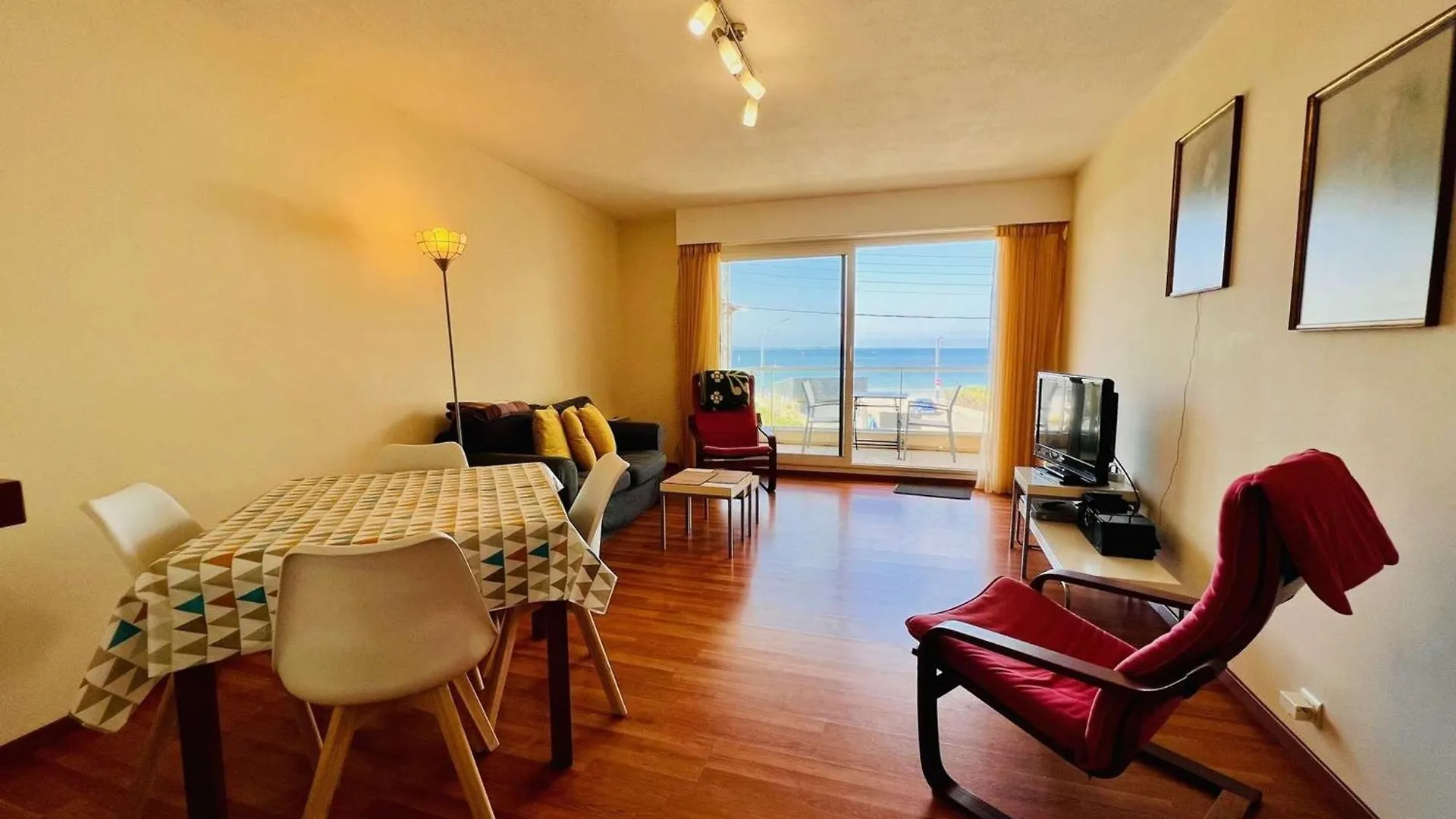 Quiberon - Appartement 3 Pieces - 56M² - Proche Centre - Garage - Loggia - Sans Animaux - Fr-1-478-99
